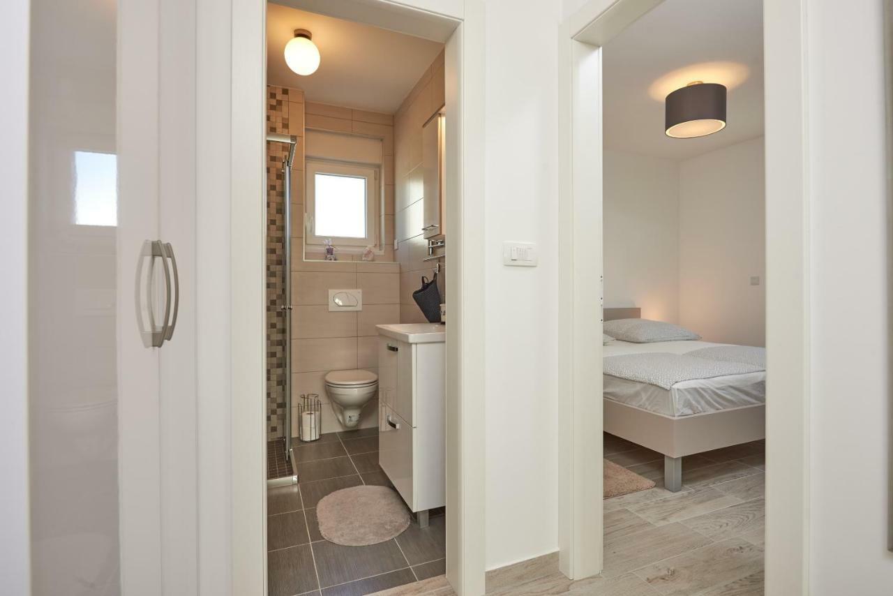 City Apartment Magdalena Trogir Exterior foto