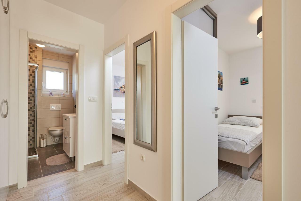City Apartment Magdalena Trogir Exterior foto